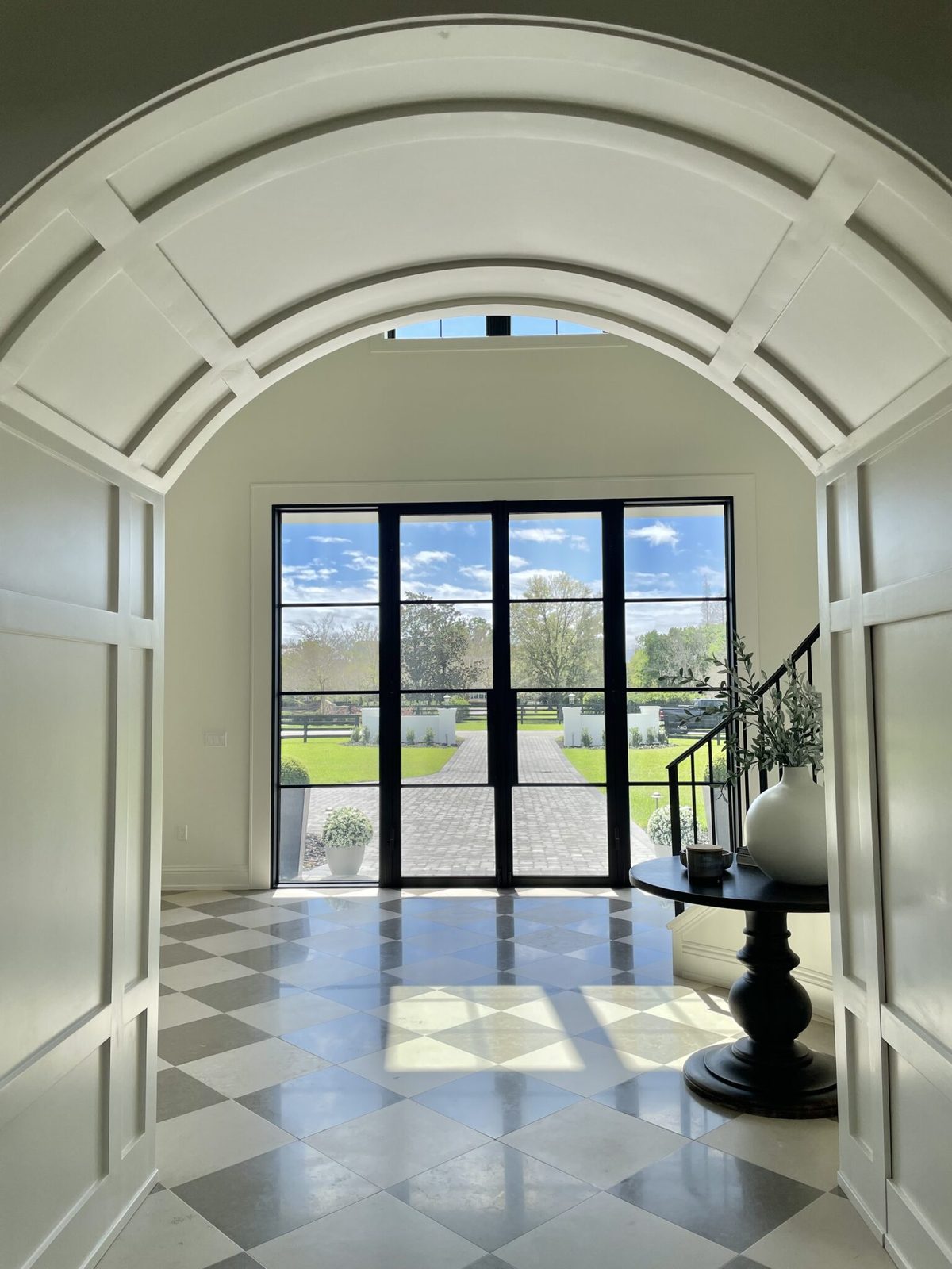 Clean Line iron door — With sidelight