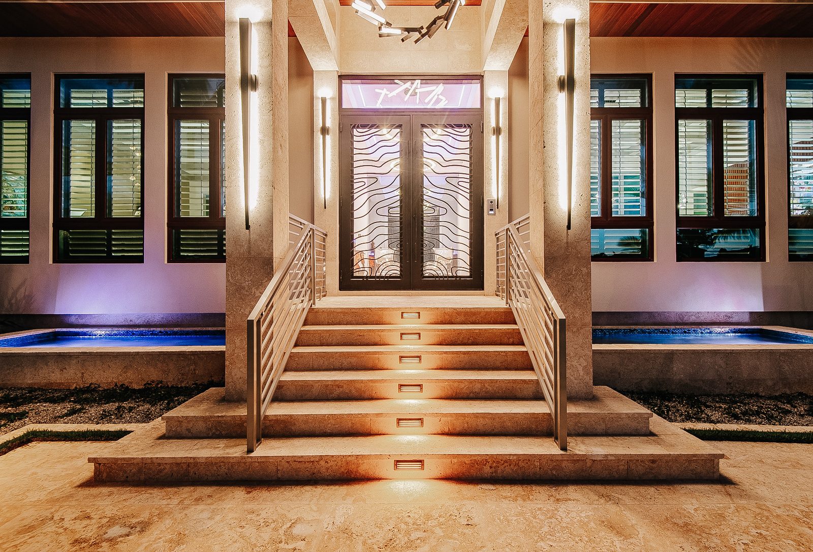 Modern & Contemporary iron door — Line, double